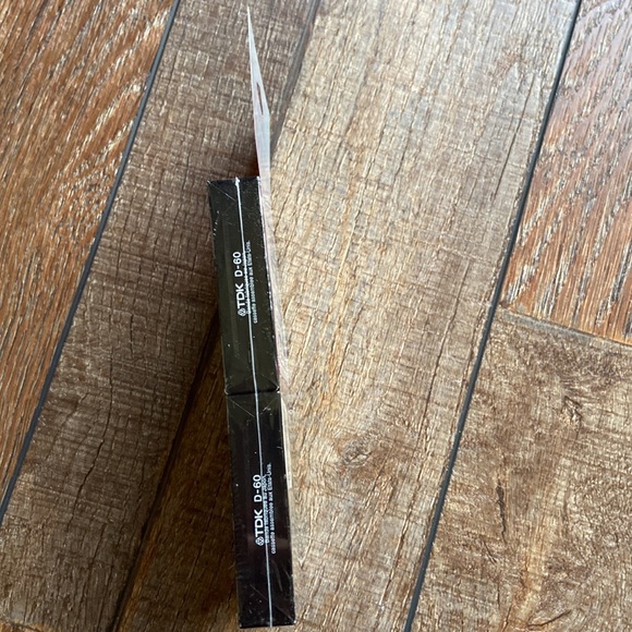 TDK High Output D 60 Cassette Tapes Set of 2 New in Package - Picture 3 of 7